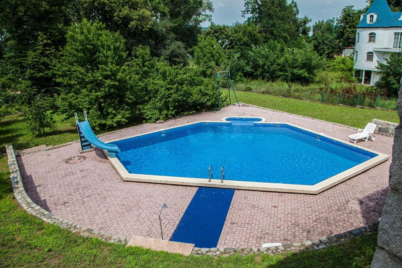 Villa Exclusive house Legacy à Smederevo Extérieur photo