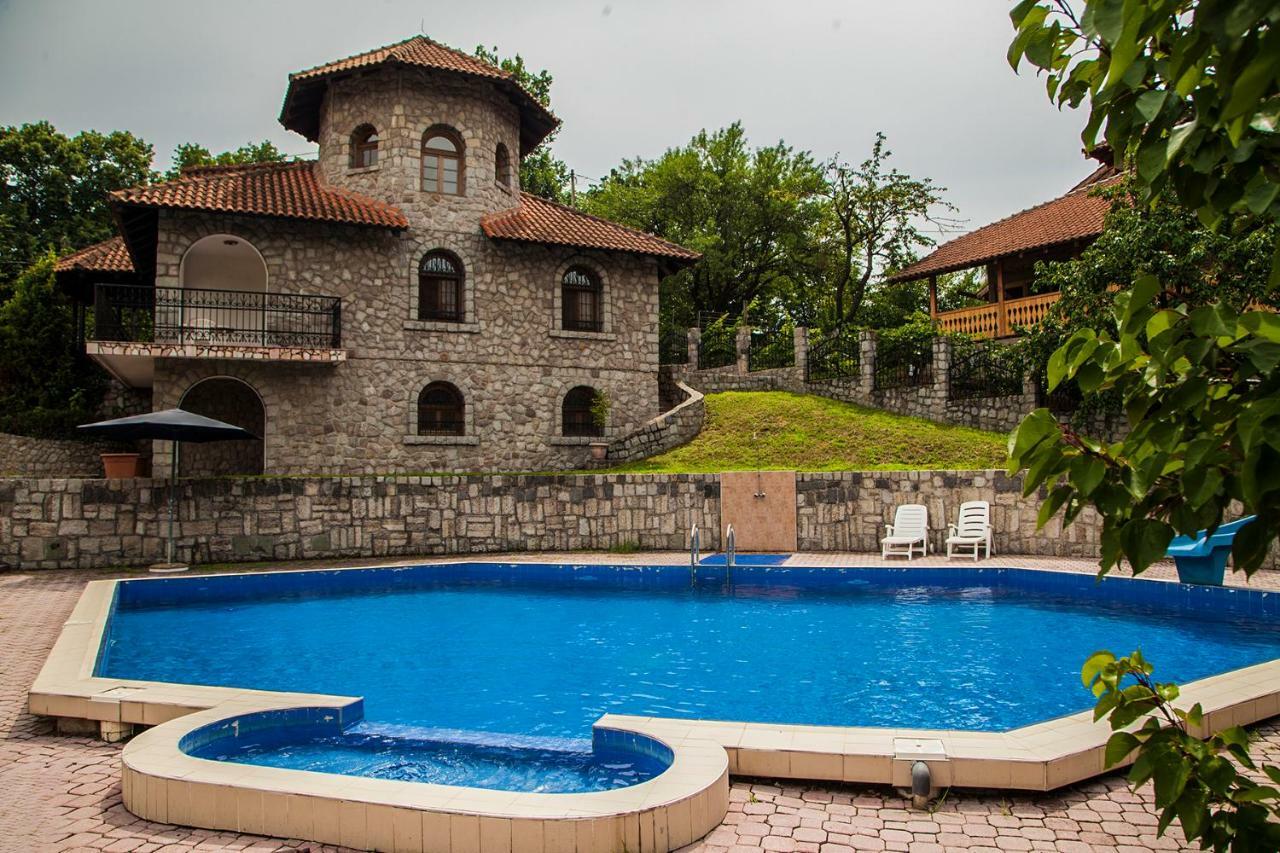 Villa Exclusive house Legacy à Smederevo Extérieur photo